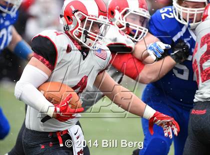 Thumbnail 3 in New Canaan vs. Darien (FCIAC Final) photogallery.