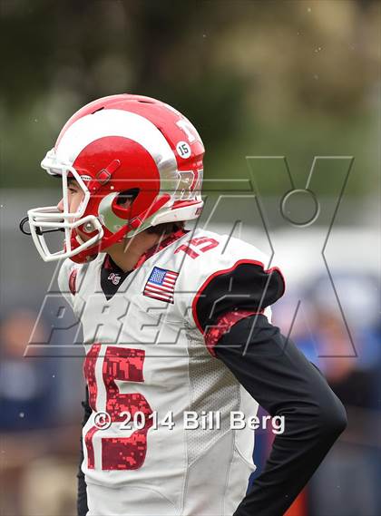 Thumbnail 1 in New Canaan vs. Darien (FCIAC Final) photogallery.