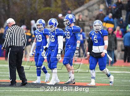 Thumbnail 2 in New Canaan vs. Darien (FCIAC Final) photogallery.