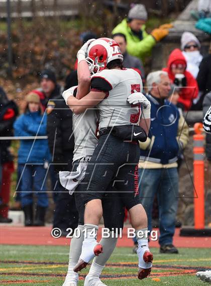 Thumbnail 3 in New Canaan vs. Darien (FCIAC Final) photogallery.