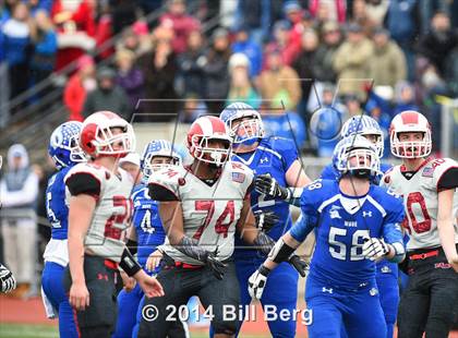 Thumbnail 1 in New Canaan vs. Darien (FCIAC Final) photogallery.