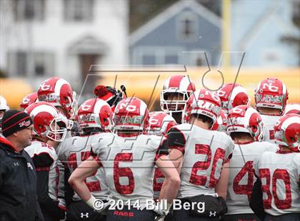 Thumbnail 3 in New Canaan vs. Darien (FCIAC Final) photogallery.