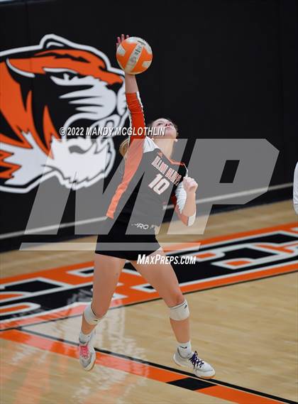 Thumbnail 3 in Mt. Pulaski @ Illini Bluffs photogallery.