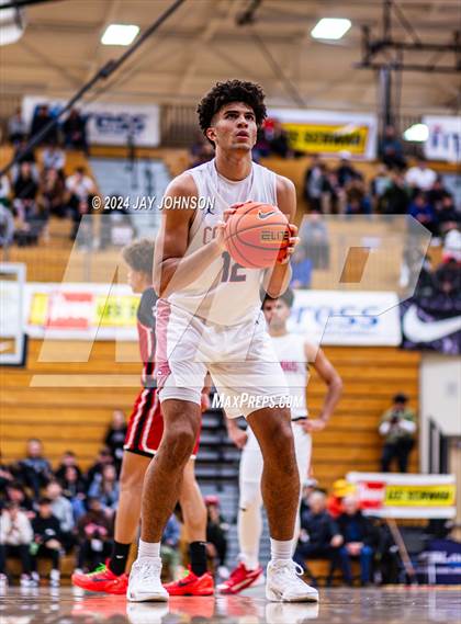 Thumbnail 1 in Harvard-Westlake vs. Columbus (Les Schwab Invitational) photogallery.