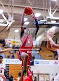 Photo from the gallery "Harvard-Westlake vs. Columbus (Les Schwab Invitational)"