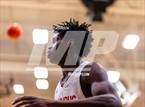 Photo from the gallery "Harvard-Westlake vs. Columbus (Les Schwab Invitational)"