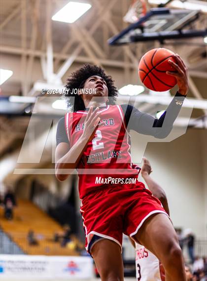 Thumbnail 2 in Harvard-Westlake vs. Columbus (Les Schwab Invitational) photogallery.
