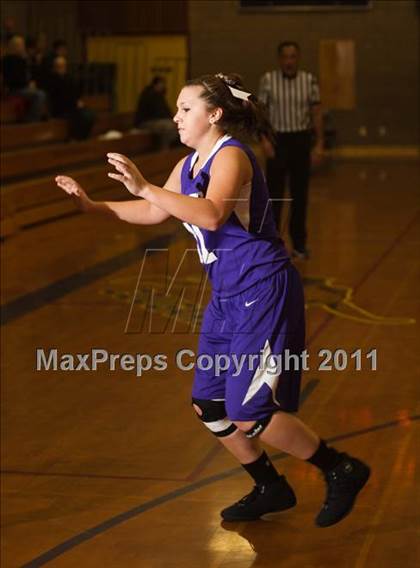 Thumbnail 2 in Denair @ Escalon photogallery.