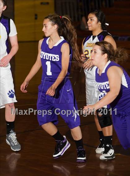 Thumbnail 3 in Denair @ Escalon photogallery.