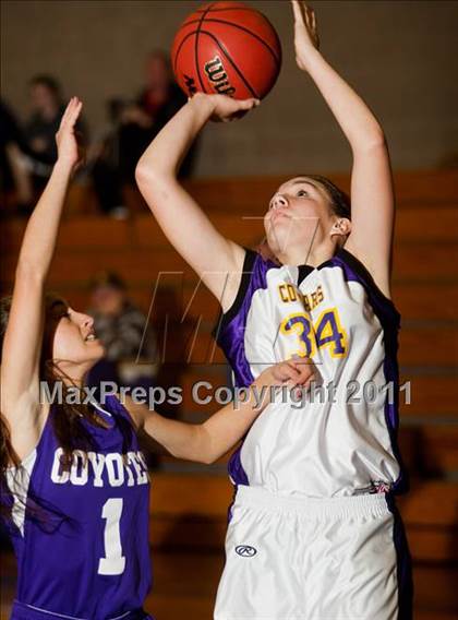 Thumbnail 1 in Denair @ Escalon photogallery.