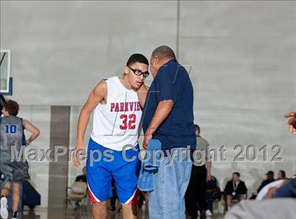 Thumbnail 3 in Plano West vs. Parkview (Whataburger Tournament) photogallery.