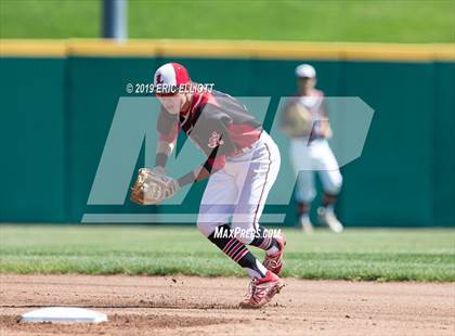 Thumbnail 1 in Lakeview vs Sharpsville (PIAA D10 2A Final) photogallery.