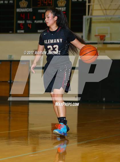 Thumbnail 3 in San Fernando Valley All-Star Game (East vs. West) photogallery.