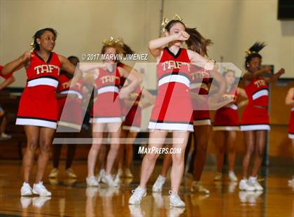 Thumbnail 2 in San Fernando Valley All-Star Game (East vs. West) photogallery.