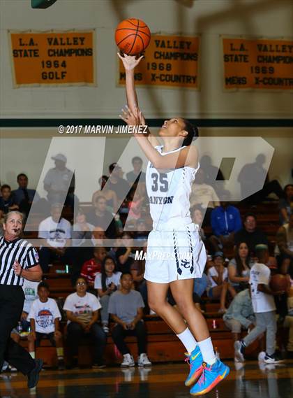 Thumbnail 3 in San Fernando Valley All-Star Game (East vs. West) photogallery.
