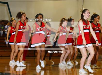 Thumbnail 3 in San Fernando Valley All-Star Game (East vs. West) photogallery.