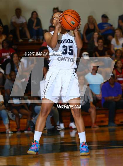 Thumbnail 1 in San Fernando Valley All-Star Game (East vs. West) photogallery.