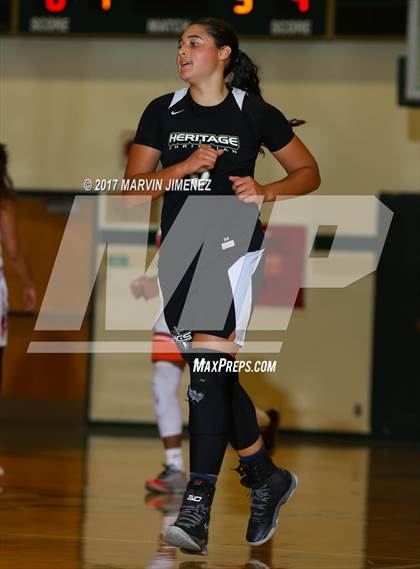 Thumbnail 3 in San Fernando Valley All-Star Game (East vs. West) photogallery.