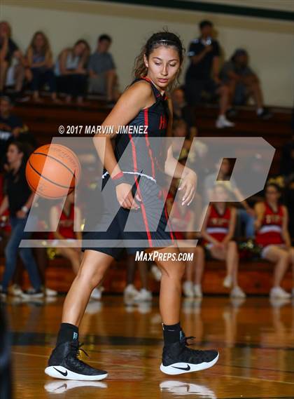Thumbnail 3 in San Fernando Valley All-Star Game (East vs. West) photogallery.