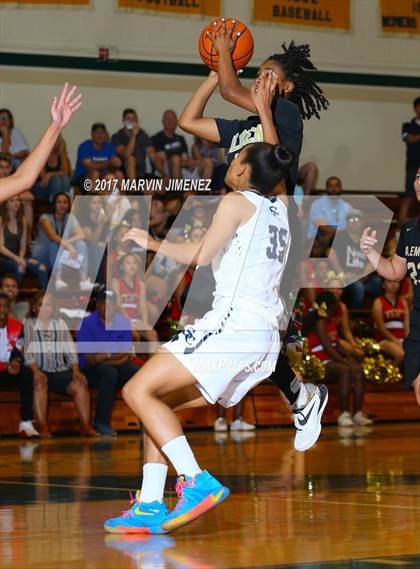 Thumbnail 3 in San Fernando Valley All-Star Game (East vs. West) photogallery.