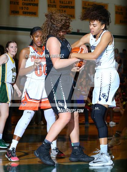 Thumbnail 1 in San Fernando Valley All-Star Game (East vs. West) photogallery.