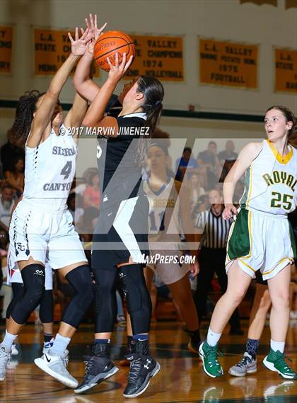 Thumbnail 2 in San Fernando Valley All-Star Game (East vs. West) photogallery.