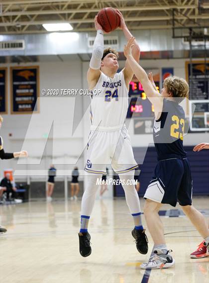 Thumbnail 1 in Summit Academy vs. San Juan (UHSAA 3A 2nd Round Playoff) photogallery.