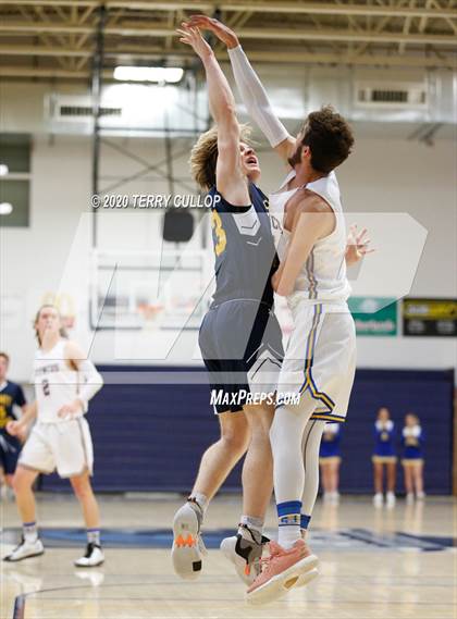 Thumbnail 3 in Summit Academy vs. San Juan (UHSAA 3A 2nd Round Playoff) photogallery.