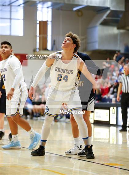 Thumbnail 3 in Summit Academy vs. San Juan (UHSAA 3A 2nd Round Playoff) photogallery.