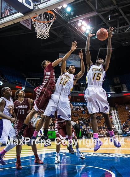 Thumbnail 2 in Windsor vs. Career Magnet (CIAC Class L Final) photogallery.