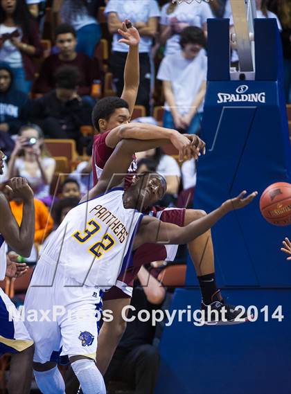 Thumbnail 3 in Windsor vs. Career Magnet (CIAC Class L Final) photogallery.