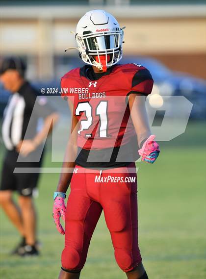Thumbnail 1 in Hartshorne-Muldrow-Gore (Scrimmage) photogallery.