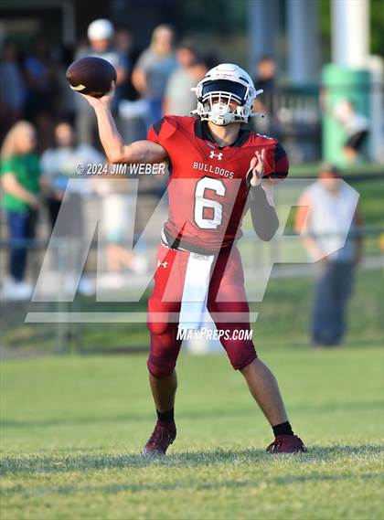 Thumbnail 1 in Hartshorne-Muldrow-Gore (Scrimmage) photogallery.