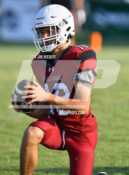 Thumbnail 1 in Hartshorne-Muldrow-Gore (Scrimmage) photogallery.