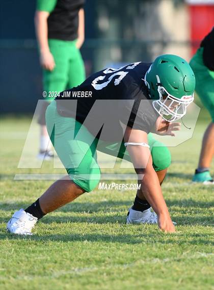 Thumbnail 3 in Hartshorne-Muldrow-Gore (Scrimmage) photogallery.