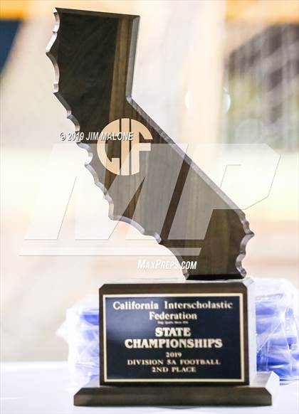 Thumbnail 1 in Reseda vs. Milpitas (CIF DIV 5-A State Championship) photogallery.