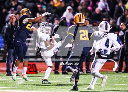 Thumbnail 1 in Reseda vs. Milpitas (CIF DIV 5-A State Championship) photogallery.