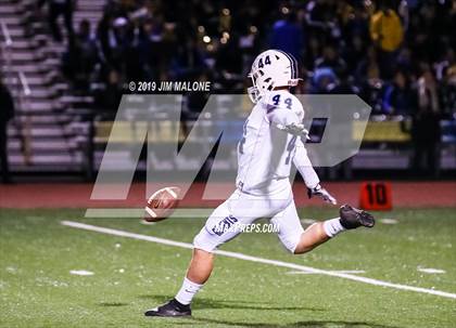 Thumbnail 1 in Reseda vs. Milpitas (CIF DIV 5-A State Championship) photogallery.