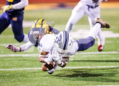 Thumbnail 1 in Reseda vs. Milpitas (CIF DIV 5-A State Championship) photogallery.