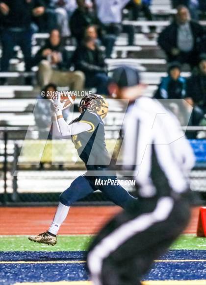 Thumbnail 3 in Reseda vs. Milpitas (CIF DIV 5-A State Championship) photogallery.