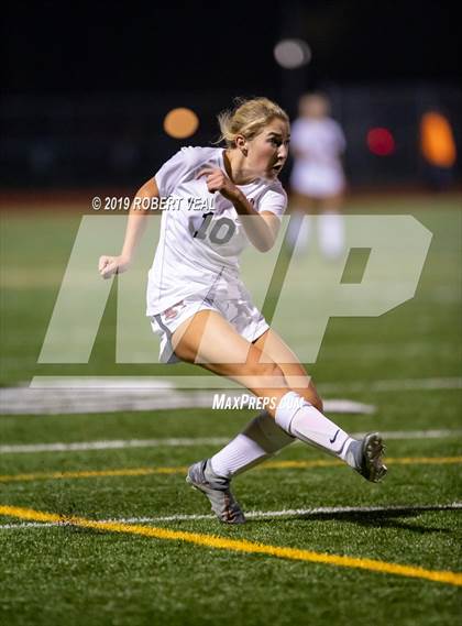 Thumbnail 1 in Eastlake vs Olympia (WIAA 4A First Round) photogallery.