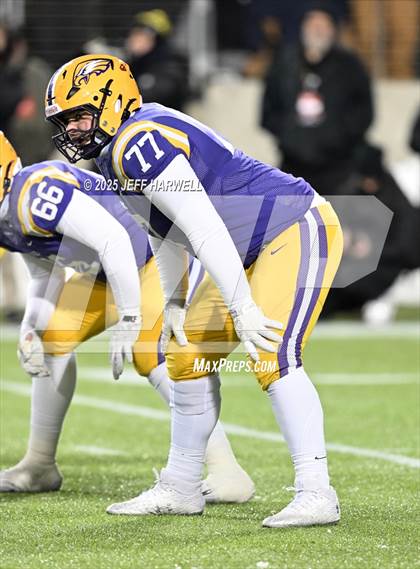 Thumbnail 3 in Anderson vs. Avon (OHSAA Division 2 Final) photogallery.