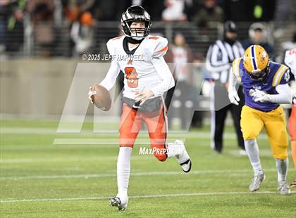 Thumbnail 1 in Anderson vs. Avon (OHSAA Division 2 Final) photogallery.