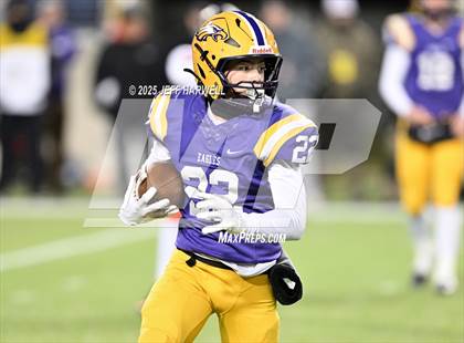 Thumbnail 1 in Anderson vs. Avon (OHSAA Division 2 Final) photogallery.