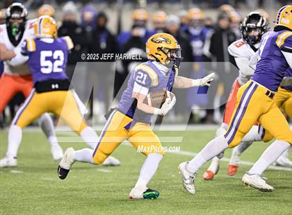 Thumbnail 2 in Anderson vs. Avon (OHSAA Division 2 Final) photogallery.