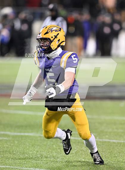 Thumbnail 1 in Anderson vs. Avon (OHSAA Division 2 Final) photogallery.