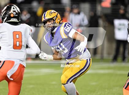 Thumbnail 2 in Anderson vs. Avon (OHSAA Division 2 Final) photogallery.