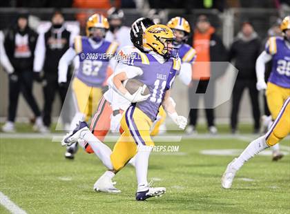 Thumbnail 2 in Anderson vs. Avon (OHSAA Division 2 Final) photogallery.