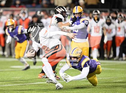 Thumbnail 3 in Anderson vs. Avon (OHSAA Division 2 Final) photogallery.