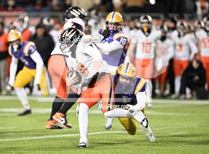 Thumbnail 1 in Anderson vs. Avon (OHSAA Division 2 Final) photogallery.